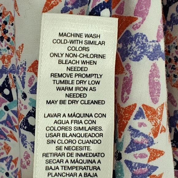 Chico's No Iron Sunburst Button Front Top Size XL / 3 Colorful Cotton 3/4 Sleeve - Picture 9 of 9